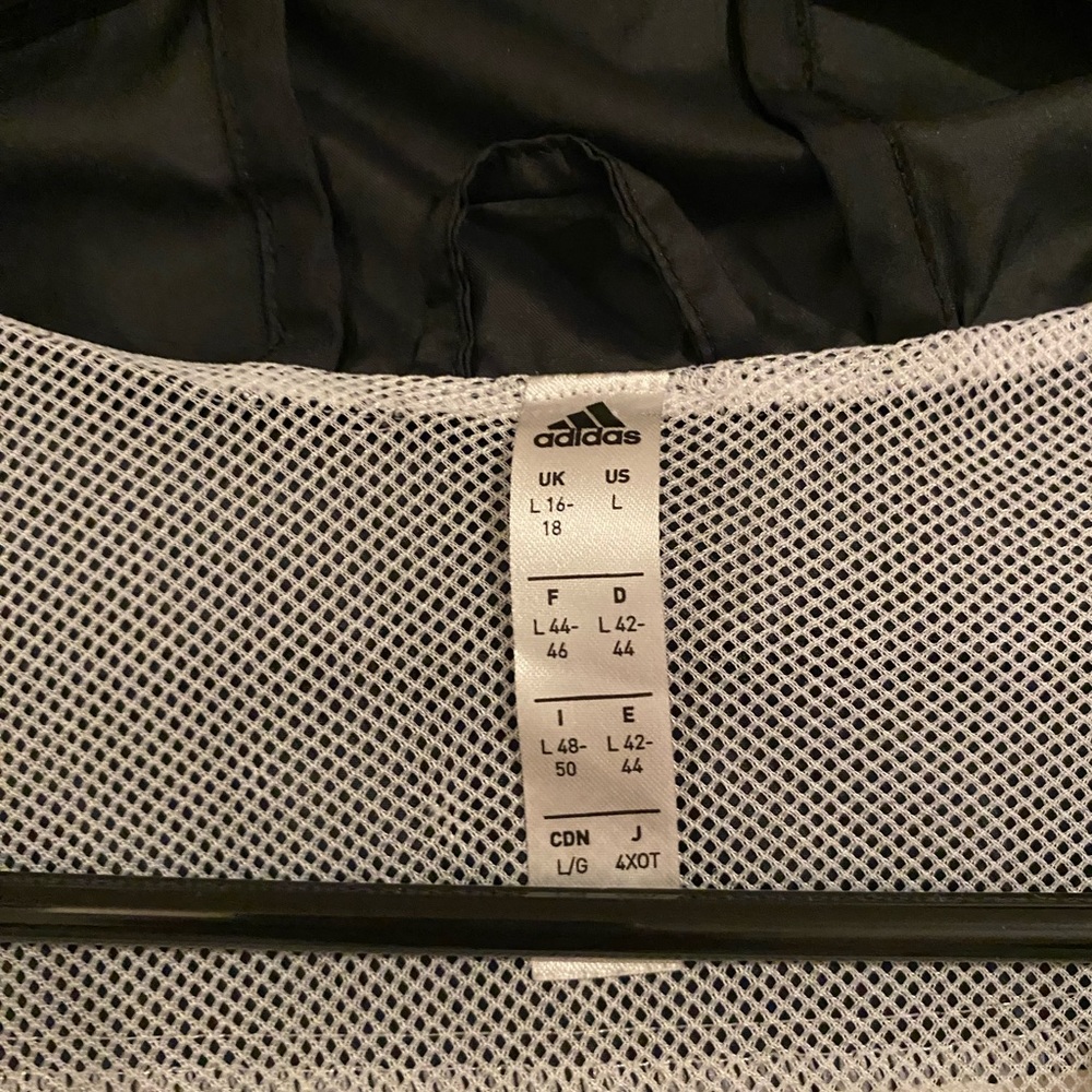 Adidas women’s windbreaker zip up - Picture 3 of 5